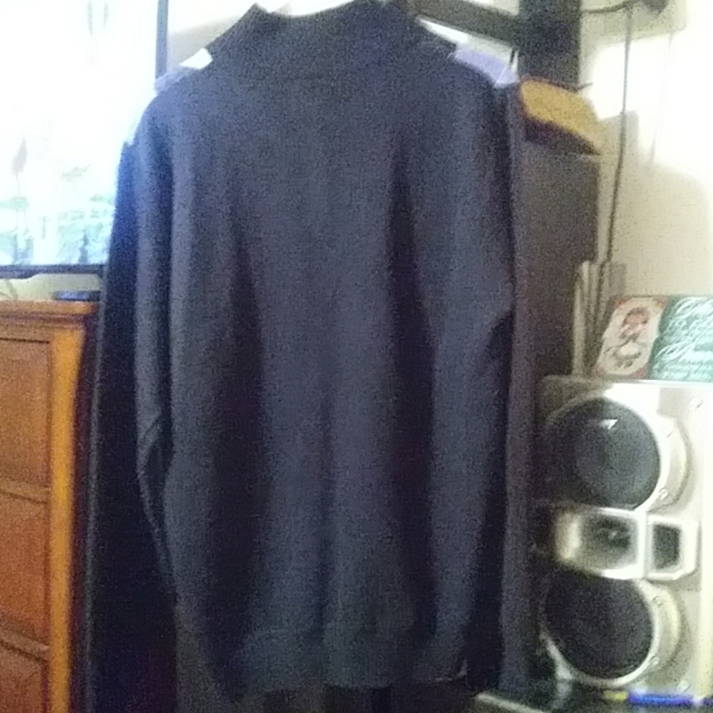 Sweater - Picture 2 of 2